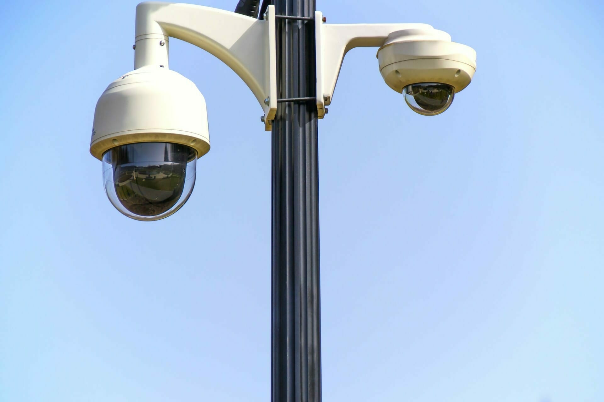 Vigilancia de la seguridad en el lugar de trabajo: por qué es un requisito 1